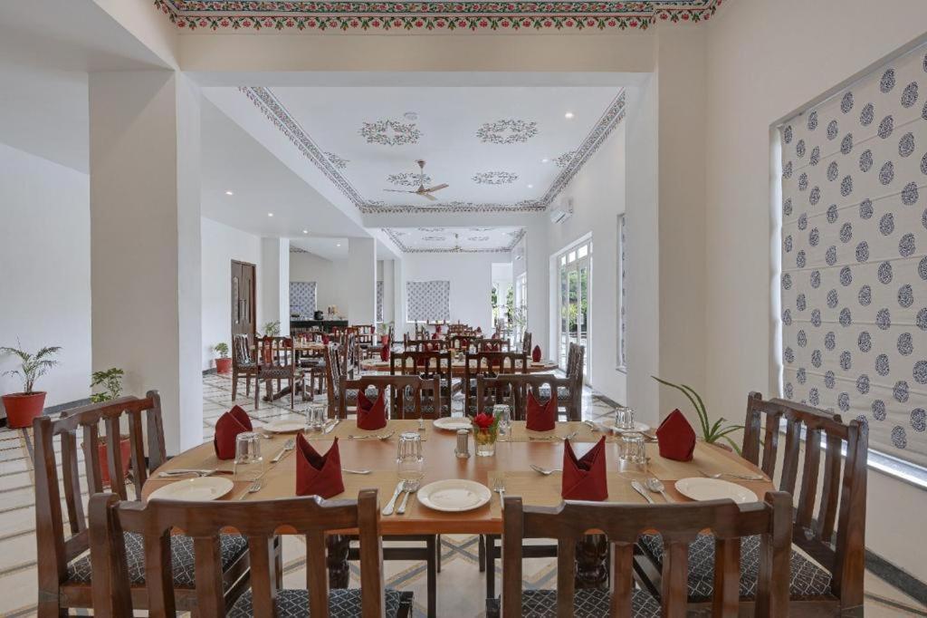 Jag Aravali Resort Udaipur By Naina Staycation - Best For Corporate Events - Family Parties - Mice Eksteriør bilde