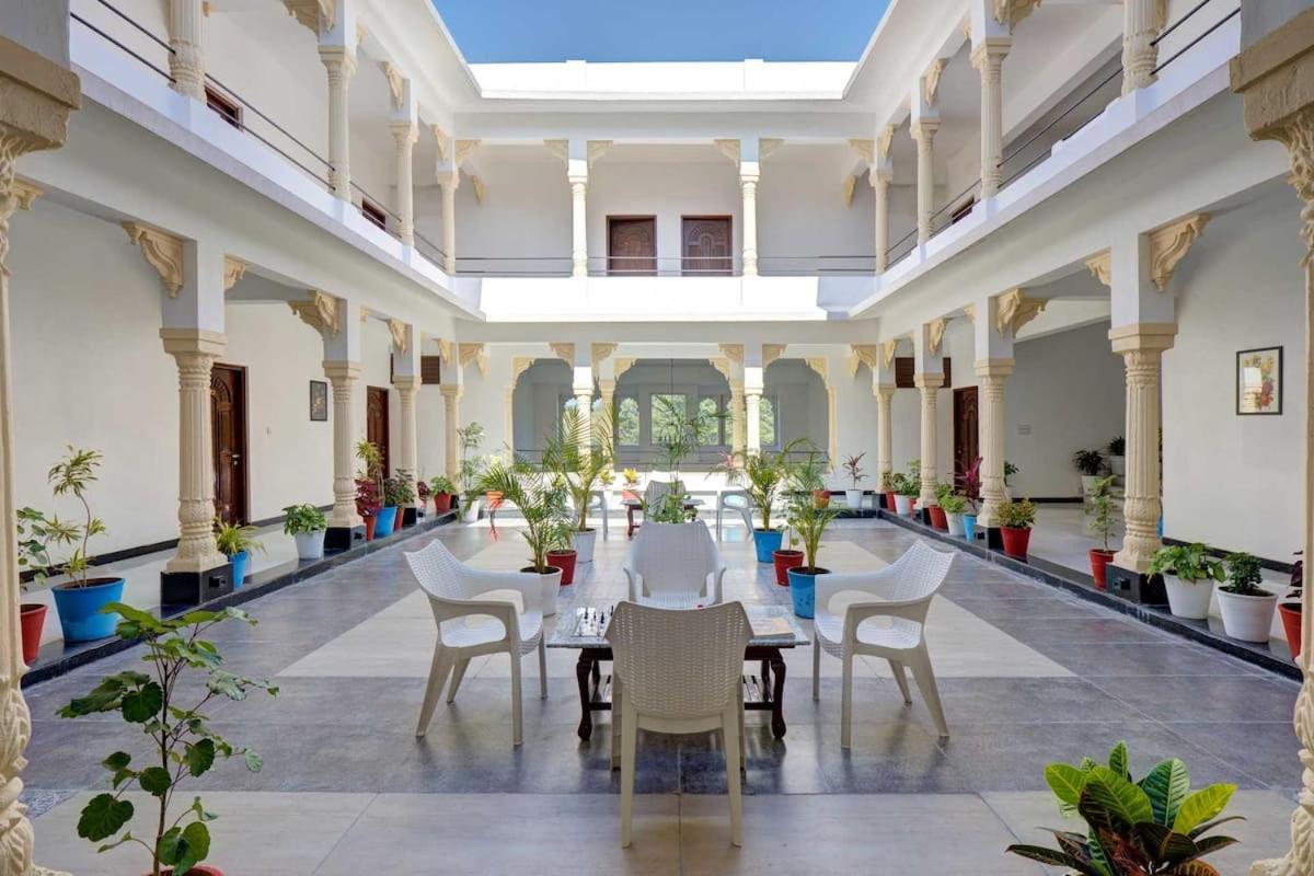 Jag Aravali Resort Udaipur By Naina Staycation - Best For Corporate Events - Family Parties - Mice Eksteriør bilde