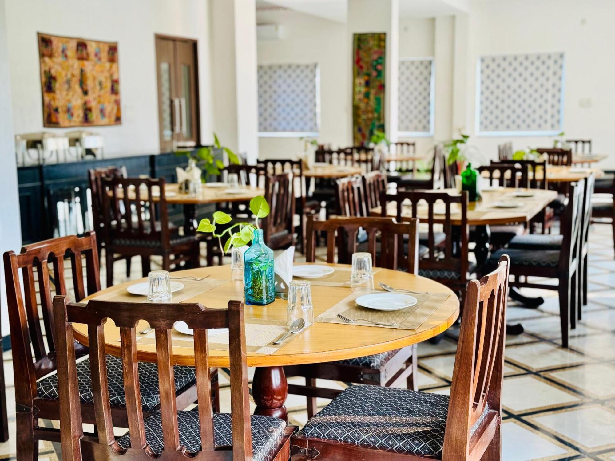 Jag Aravali Resort Udaipur By Naina Staycation - Best For Corporate Events - Family Parties - Mice Eksteriør bilde